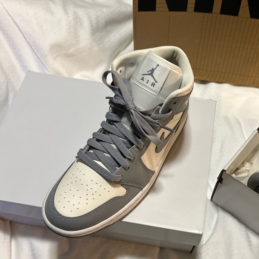 Brand New!! Jordan 1s Gray and Cream/white
